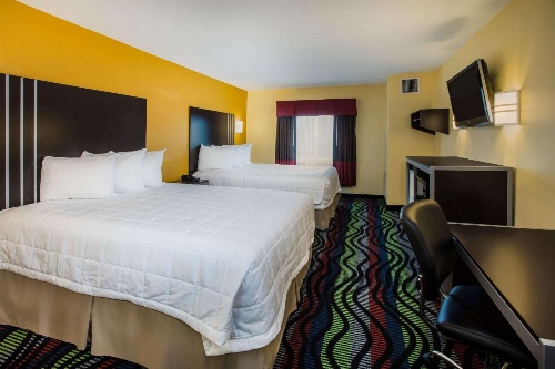 Days Inn & Suites by Wyndham Augusta Near Fort Eisenhower image 4