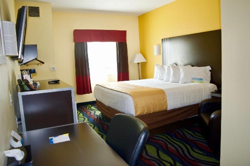 Days Inn & Suites by Wyndham Augusta Near Fort Eisenhower image 5