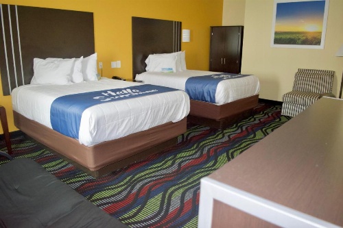 Days Inn & Suites by Wyndham Augusta Near Fort Eisenhower image 9